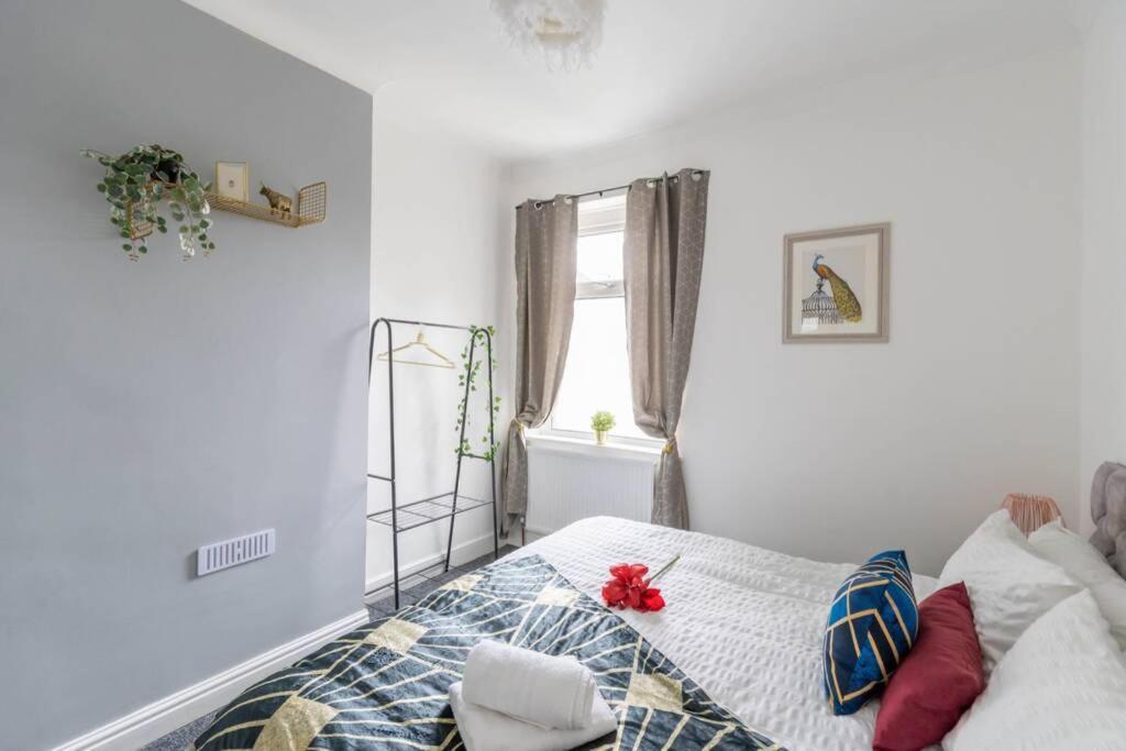 The Gatsby - Beautiful Spacious Central House Cardiff Exterior photo